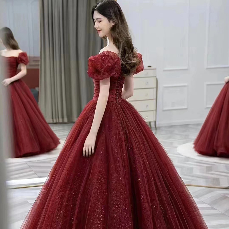 红色连衣裙女2023新款成人在逃婚纱 碧颜礼服/晚装