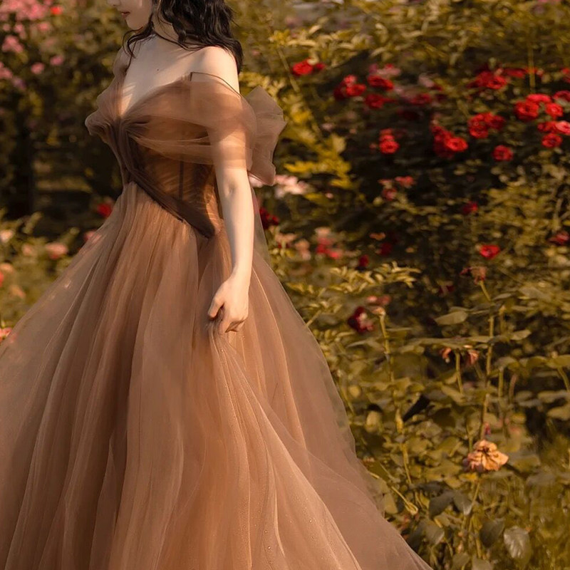 裙女2023新款轻奢小众高端生日婚纱 碧颜礼服/晚装