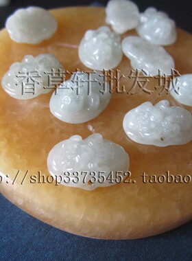 天然翡翠玉白菜戒指面