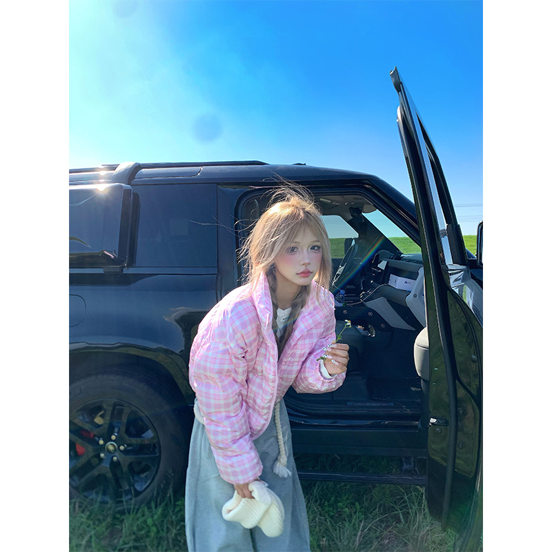 NECOYEP 2025秋冬美式格子立领棉服女短款宽松时尚保暖面包服外套 - 图0