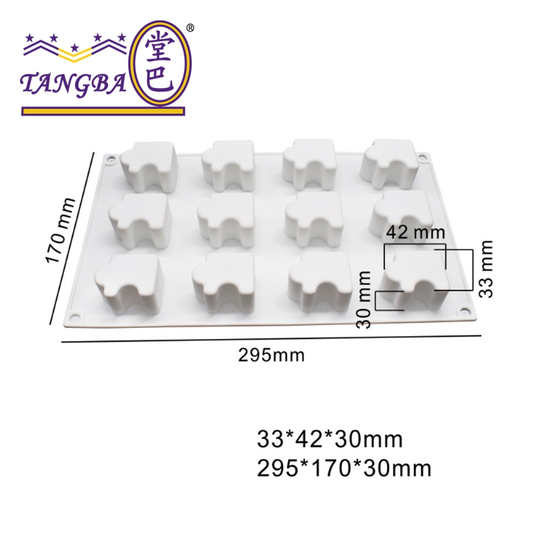 tangba堂巴 12连拼图慕斯蛋糕模卡通玩具形甜品硅胶模具烘焙模具-图1