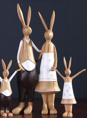 客厅创意现代简约彩绘兔装饰品酒柜摆件乔迁新居礼品电视柜工艺品