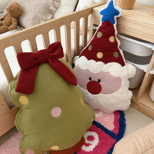 ins可爱仿羊绒圣诞树老人抱枕客厅沙发飘窗氛围感装饰靠枕靠垫 - 图0