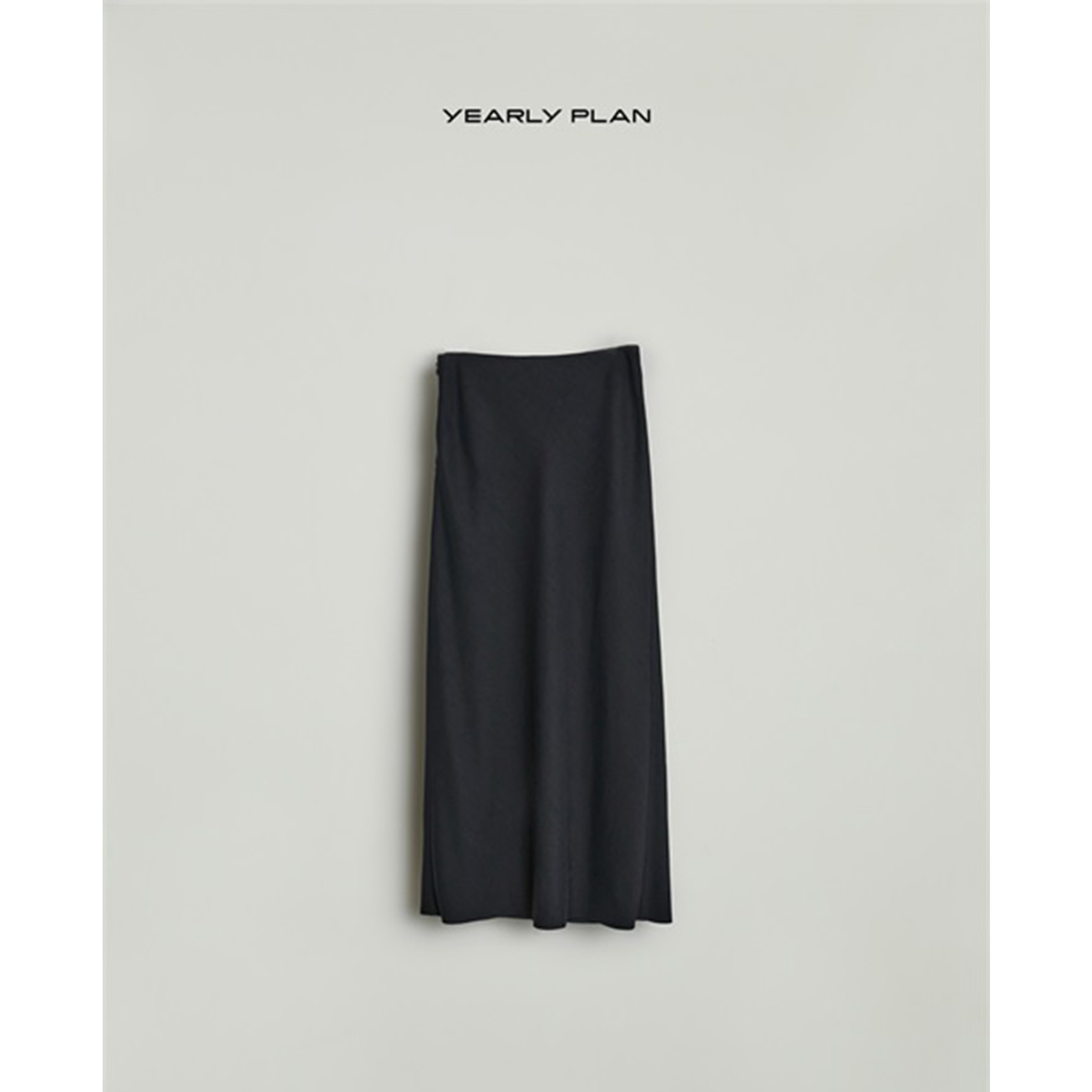 设计师品牌YEARLYPLAN24春季新款女装垂直感百搭时髦立体半身长裙 - 图2