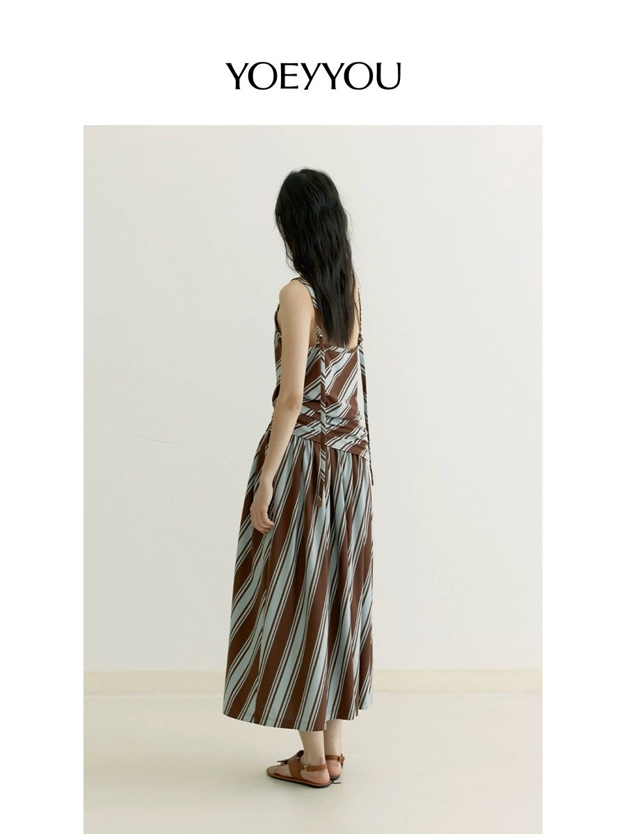 设计师品牌YOEYYOU24春夏女士复古简约优雅中性休闲风平底凉鞋,淘宝优惠券,粉丝福利购,淘宝优惠卷