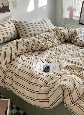 Stripe Bedding Comforter Set with Pillowcase bed sheet Singl