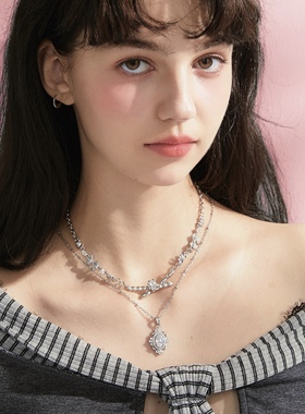 CIYAVENI镶钻复古蝴蝶玫瑰项链