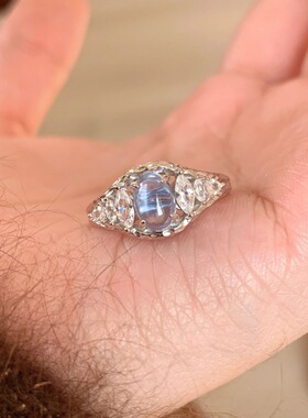 法式中古布鲁斯之眼蓝宝戒指