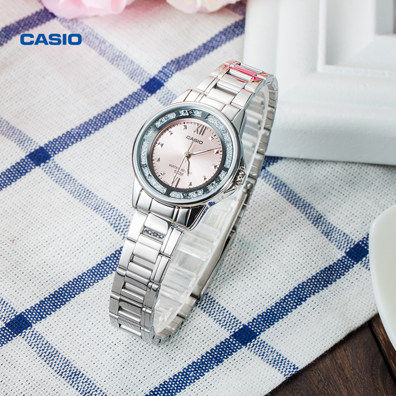 LTP 1391 casio 简约时尚优雅镶钻休闲石英钢带女表 卡西欧手表女 LTP 1391 casio 简约时尚优雅镶钻休闲石英钢带女表 卡西欧手表女