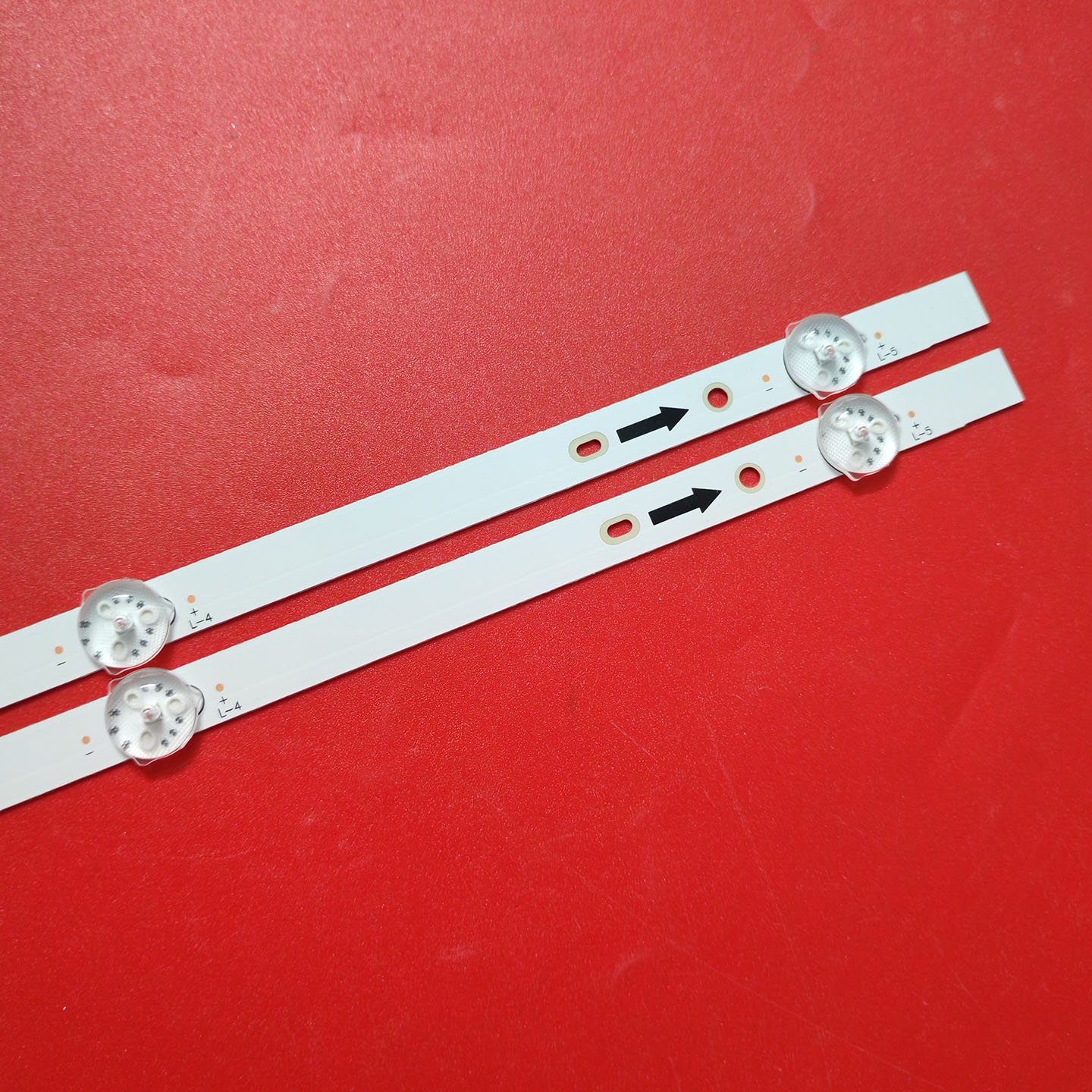 适用于组装机32寸灯条JS-WJ32D1051ER.112(20811)2条5灯 - 图2