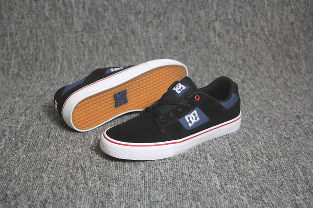 dc shoes clearance