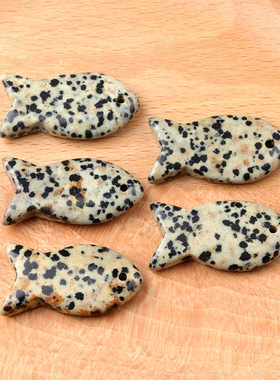 天然水晶小鱼吊坠配饰