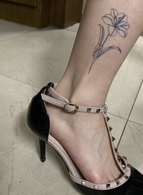 即墨蓝百合图案果汁纹身拍一发二
