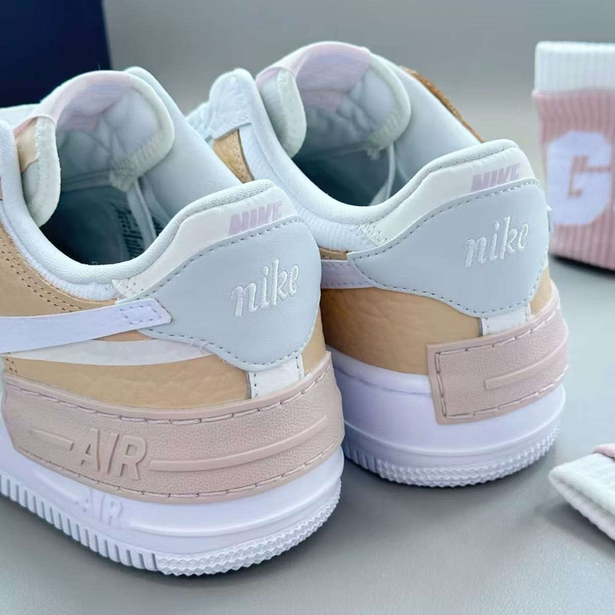 先锋运动 Nike Air Force 1 Shadow 空军低帮板鞋女款 CK3172-002 - 图2