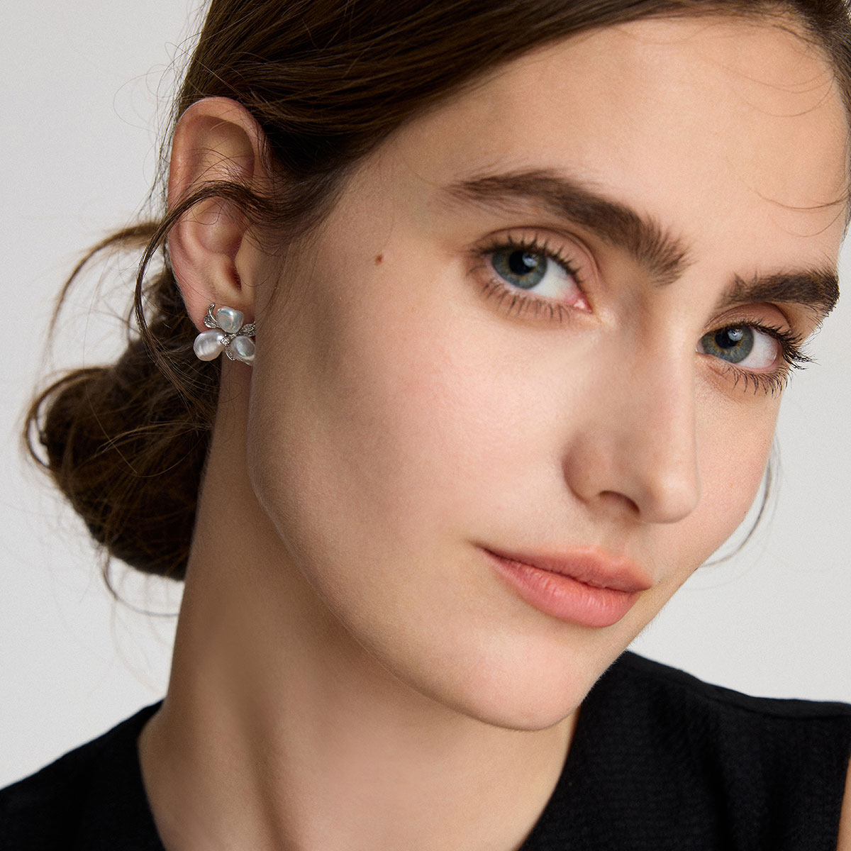 BRI.R/baiseqingqing S925 silver baroque shaped freshwater pearl iris earrings and rings are available in two options