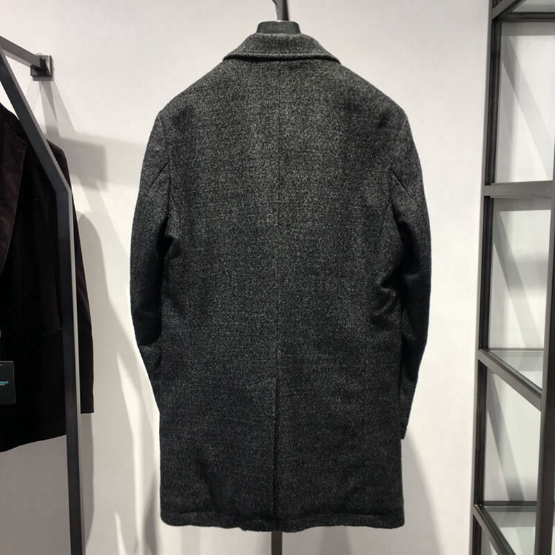专柜热卖 秋冬季加厚上衣 男士商务时尚 西服领系扣 中长款羽绒服