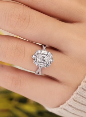 DR钻戒玫瑰庄园豪镶鸽子蛋戒指女