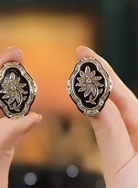 中古新款复古宫廷风黑色花朵吊坠