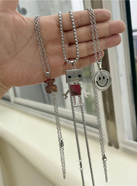 儿童小熊笑脸机器人钛钢项链