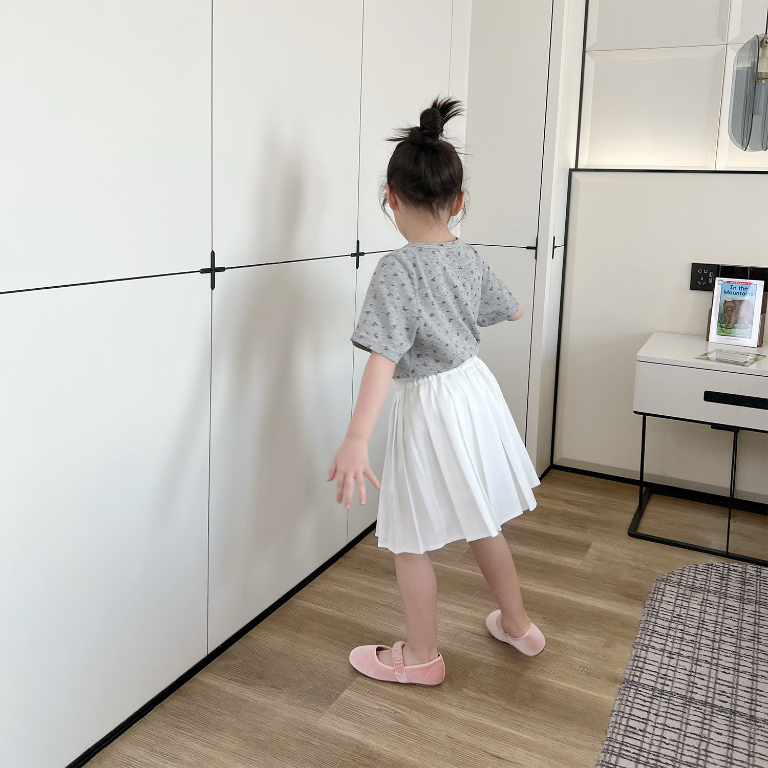 Sun 童品  | 女童百褶裙2024春季新品中大童校园半身裙百搭裙子,淘宝优惠券,粉丝福利购,淘宝优惠卷