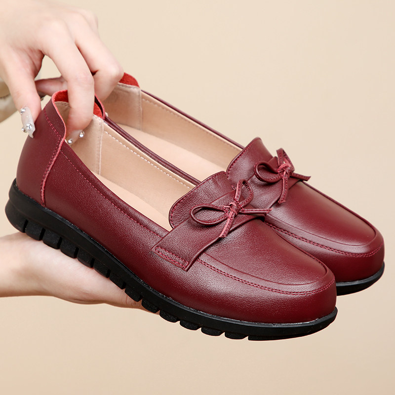 真皮妈妈鞋单鞋防滑软底牛筋底女鞋中老年老人皮鞋女平底舒适大码,淘宝优惠券,粉丝福利购,淘宝优惠卷