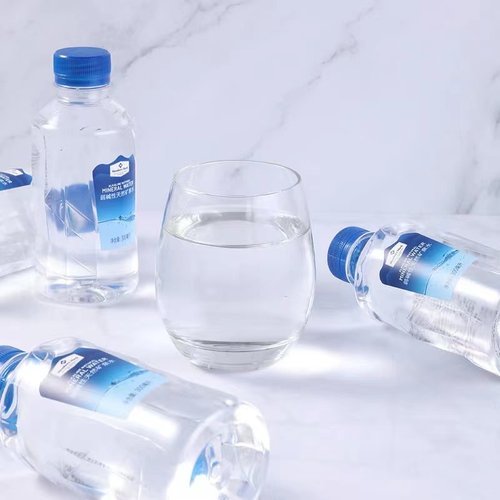 山姆会员超市广西巴马县弱碱性天然矿泉水山泉泡茶饮用瓶锶钠钾镁 - 图0