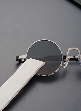 复古圆框太阳眼镜水晶镜片