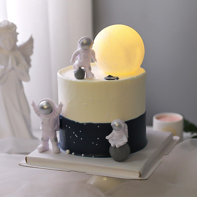 宇航员生日蛋糕装饰品网红发光月球灯太空人摆件酷炫星球月亮插件-图2