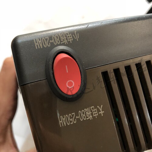 智能充电器 电动电池 新款汽车电瓶高能脉冲充电器两用250ah快充 - 图0
