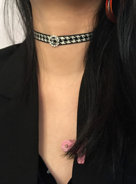 原创经典欧美千鸟格闪亮项圈水钻