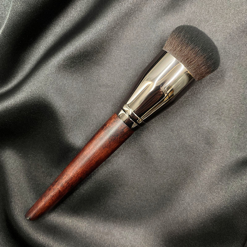 粉底刷不吃粉上妆工具粉底液刷子bb素颜隔离霜专用刷粉饼扫化妆师,淘宝优惠券,粉丝福利购,淘宝优惠卷