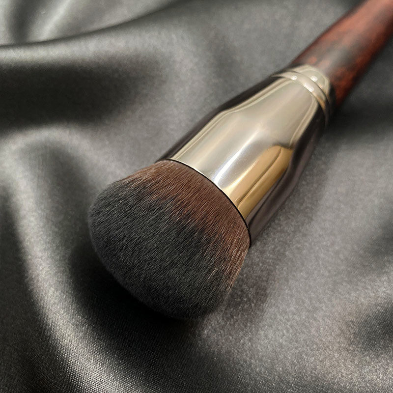 粉底刷不吃粉上妆工具粉底液刷子bb素颜隔离霜专用刷粉饼扫化妆师,淘宝优惠券,粉丝福利购,淘宝优惠卷