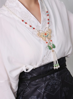 蝴蝶璎珞项链马面裙上衣