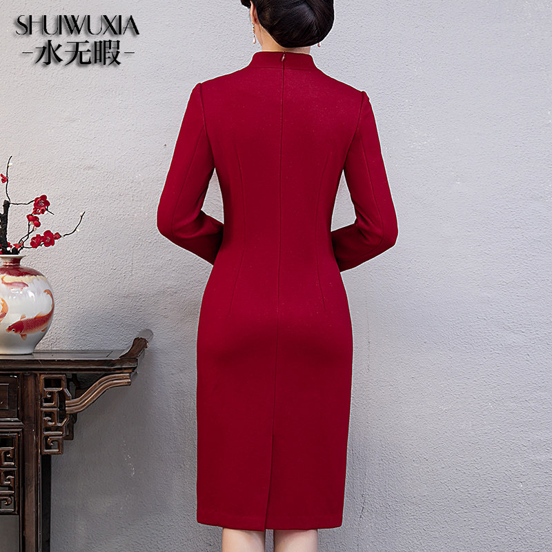 妈妈婚宴服连衣裙高档新款喜敬酒服 水无暇中老年女装