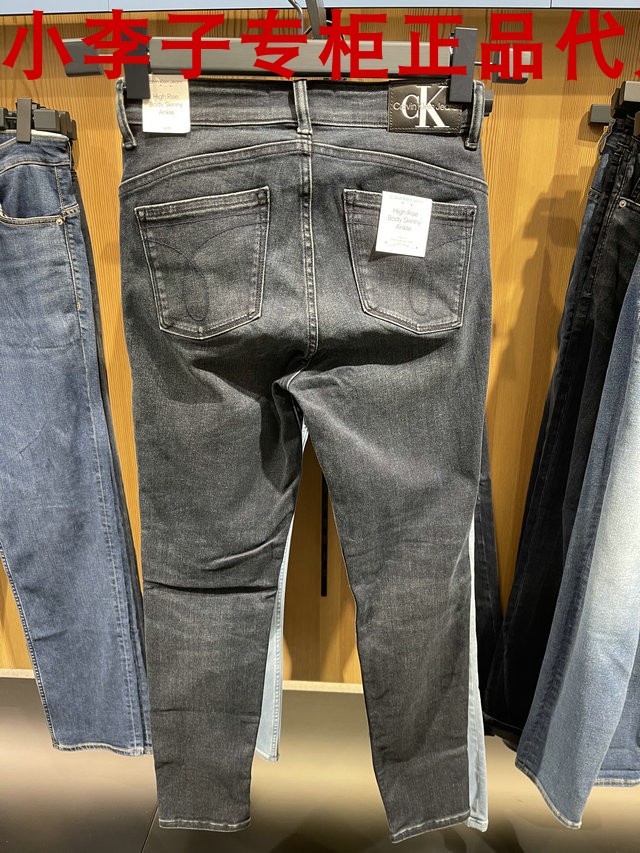 皇冠店CK Jeans国内2022年春夏新款专柜正品女士牛仔裤J218800