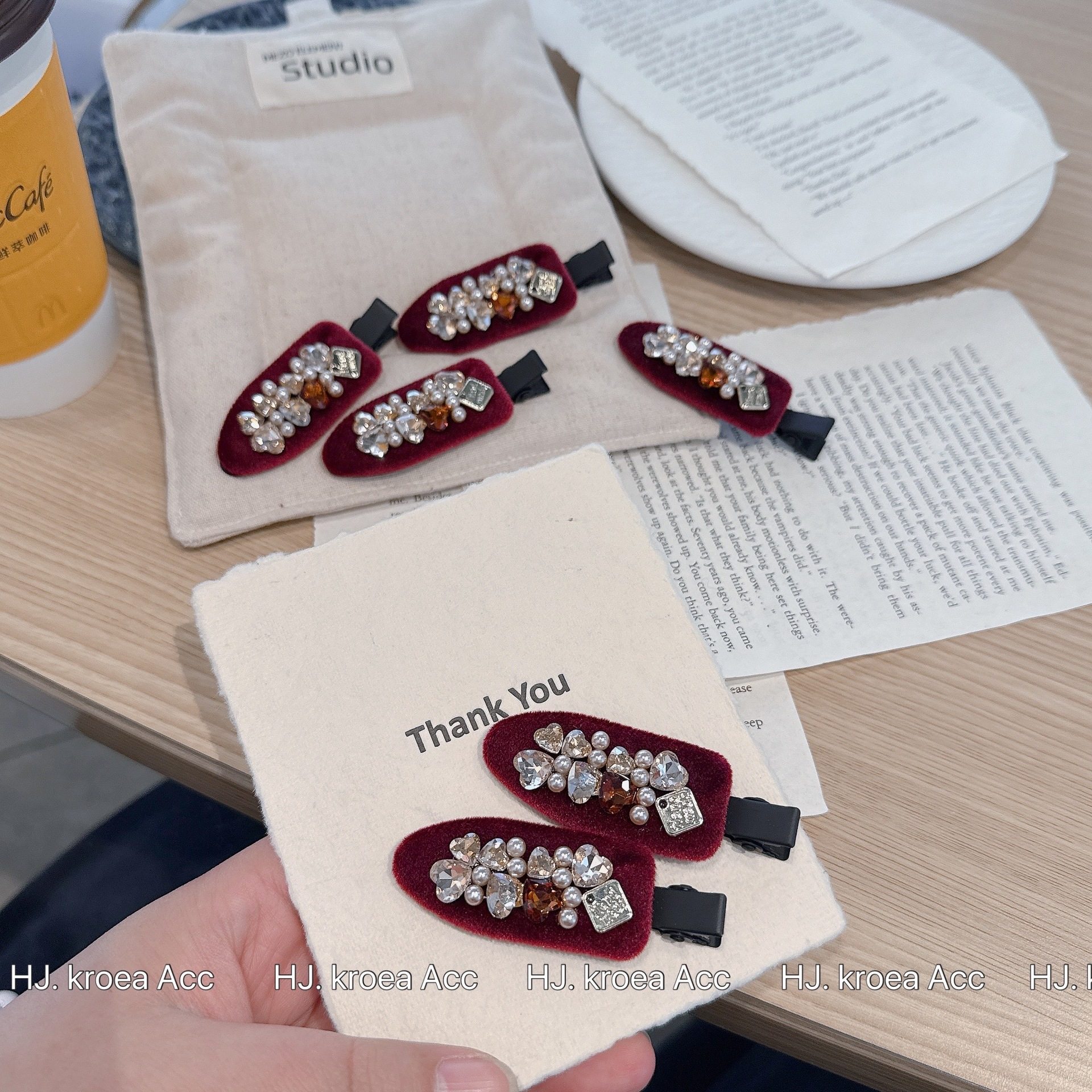 【实拍】韩系丝绒水钻花朵无痕侧边夹复古质感ins风刘海发夹女,淘宝优惠券,粉丝福利购,淘宝优惠卷