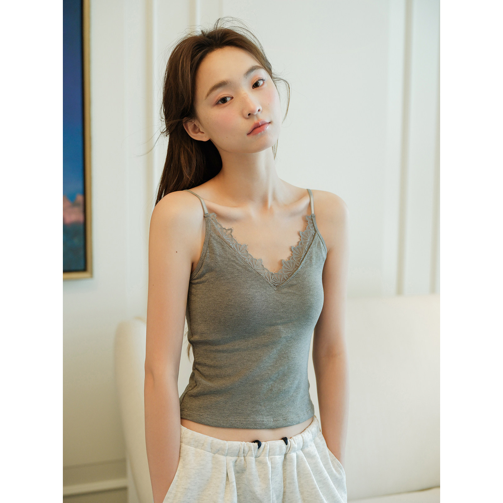 馨帮帮Bra  V领蕾丝磨毛保暖吊带背心女胸垫一体内搭外穿美背上衣,淘宝优惠券,粉丝福利购,淘宝优惠卷