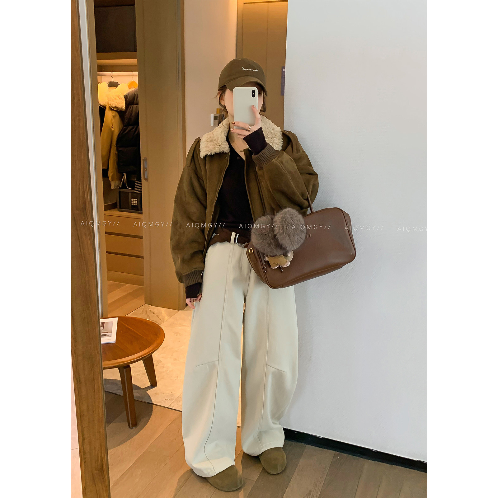 爱情魔鬼鱼 卡其色毛领拼接夹克外套女2025冬季新款宽松显瘦上衣,淘宝优惠券,粉丝福利购,淘宝优惠卷