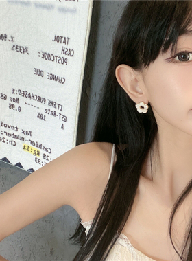 甜美风花朵925银针百搭耳夹