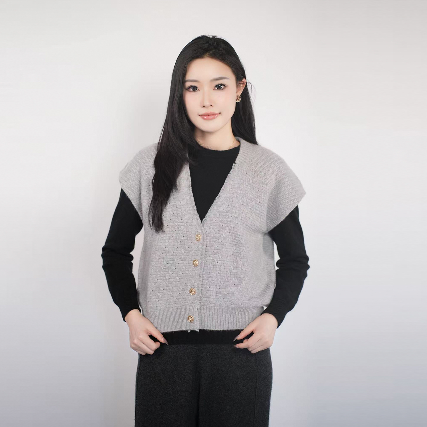 新疆GTS天山羊绒V领时尚开襟背心纯色100山羊绒简约马甲秋冬百搭 - 图0