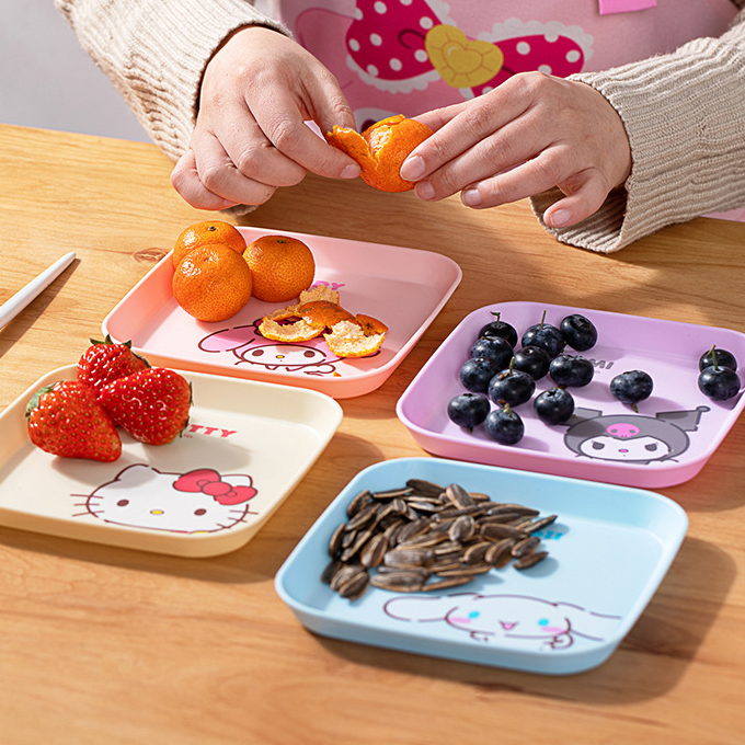 正版三丽鸥骨碟家用轻奢高级零食碟子垃圾盘吐骨头盘碟塑料小托盘 - 图0