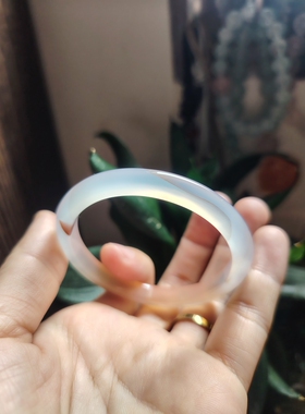 51-52圈口天然玛瑙手镯女款冰种橙色玉镯子送女友闺蜜生日礼物