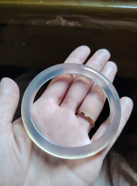 59-60圈口天然原矿高冰高透强荧光马料青冰手镯送女友闺蜜生日