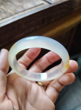 51-52圈口天然无烧无染色马料俏色红朱砂婚纱手镯玉髓玉镯女礼物