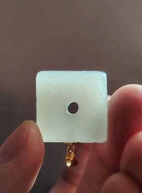 天然原矿和田玉吊坠国标银扣头镶嵌复古方糖吊坠