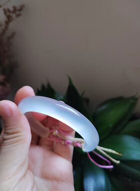 50-55圈口天然无烧无染色荔枝冻瑙手镯白月光开口猫爪设计气质款