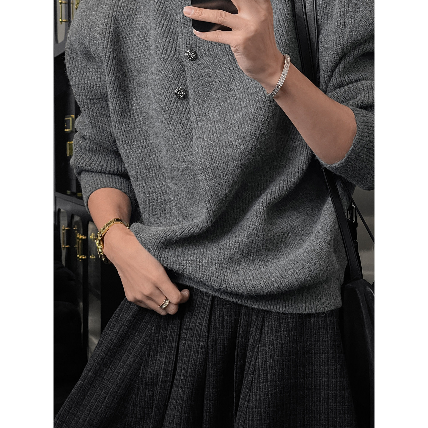 龙叨叨秋冬新品简约高级复古高领纽扣设计针织衫男百搭软糯毛衣,淘宝优惠券,粉丝福利购,淘宝优惠卷