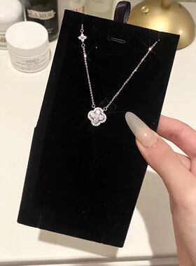 幸运闪钻四叶草项链女轻奢小众高级感爆闪锁骨链生日礼物