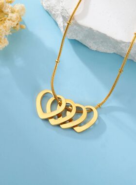Amaxer Personalized Family Name Necklace With 1-4 Hearts for