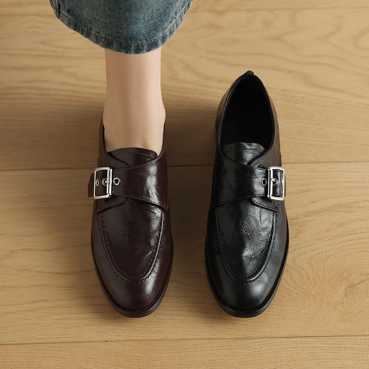 圆头方跟橡胶胶粘工艺头层猪皮深口单鞋,淘宝优惠券,粉丝福利购,淘宝优惠卷